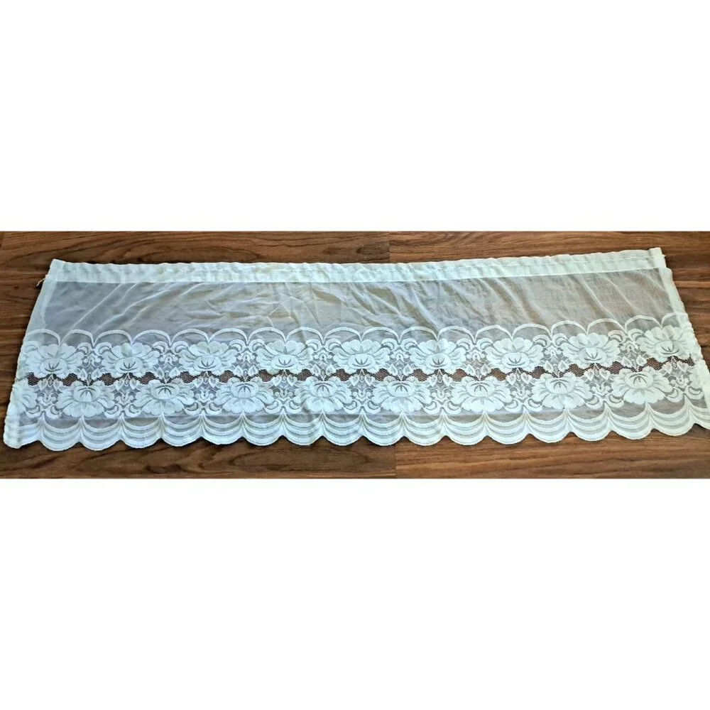Vintage White Lace Window Valance Floral Scalloped Cottage Country 17x58